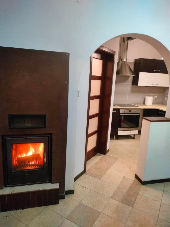 Urocze Studia W Lomiankach, 1- Z Sauna I Tarasem, 2- Z Kominkiem, 3- Ekonomiczne, 7Km Metro Mlociny Warszawa 로미안키 외부 사진