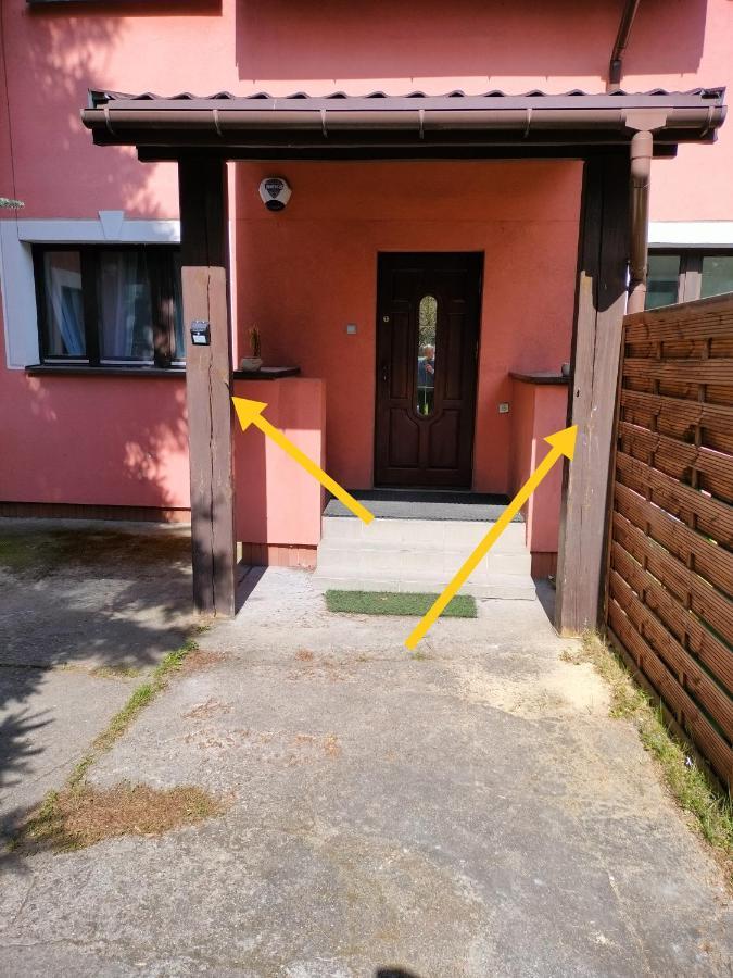 Urocze Studia W Lomiankach, 1- Z Sauna I Tarasem, 2- Z Kominkiem, 3- Ekonomiczne, 7Km Metro Mlociny Warszawa 로미안키 외부 사진