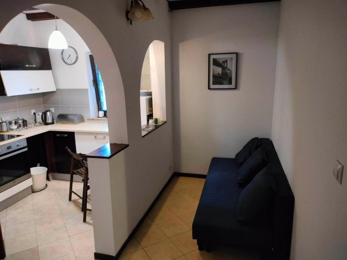 Urocze Studia W Lomiankach, 1- Z Sauna I Tarasem, 2- Z Kominkiem, 3- Ekonomiczne, 7Km Metro Mlociny Warszawa 로미안키 외부 사진
